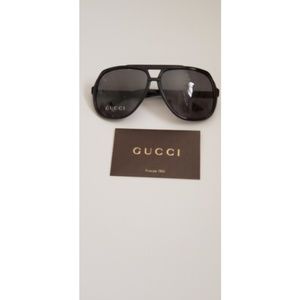 Gucci Aviator Sunglasses
